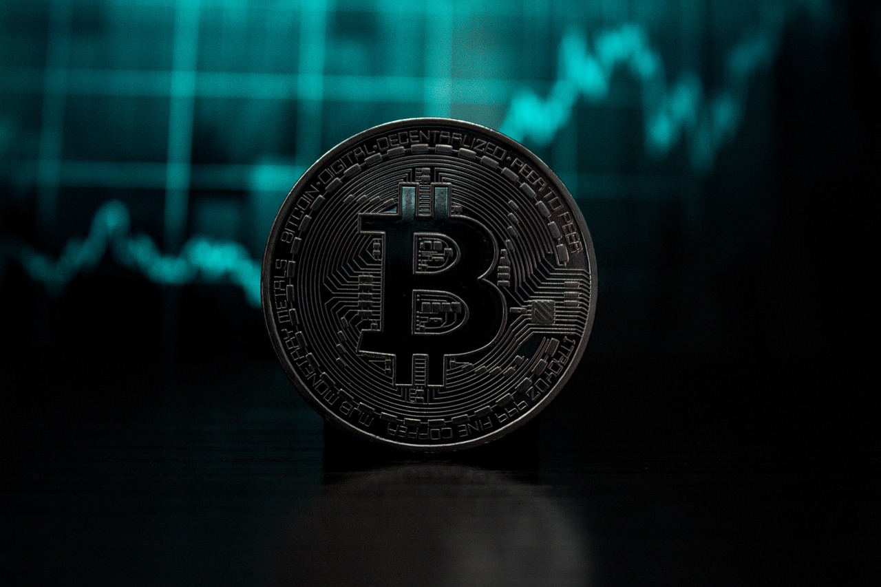 AI概念币ACT、IP 同步暴跌20% 又迅速反弹！诡异的币价走势引热议